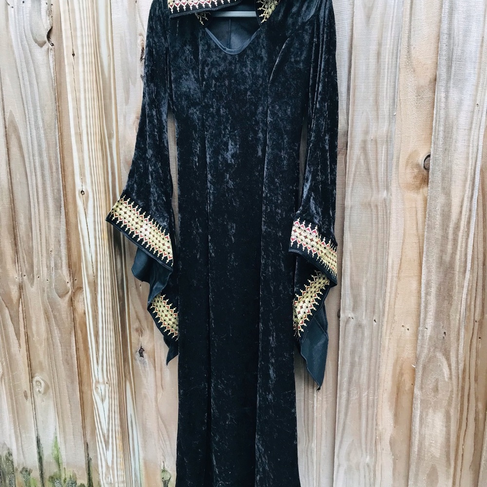 Halloween costume. Black velvet. Hooded. Flared